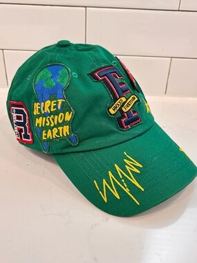 First Row Men’s Out Of This World Baseball Cap Green Patches Adjustable